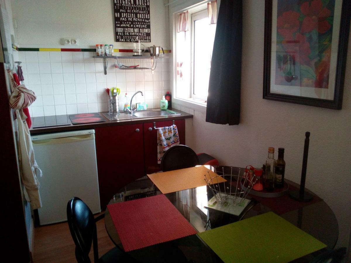 Charmant Appartement Carcassonne Exteriör bild